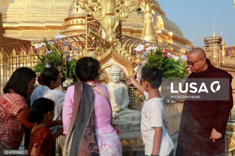 Myanmar: Celebrações do Dia do Buda