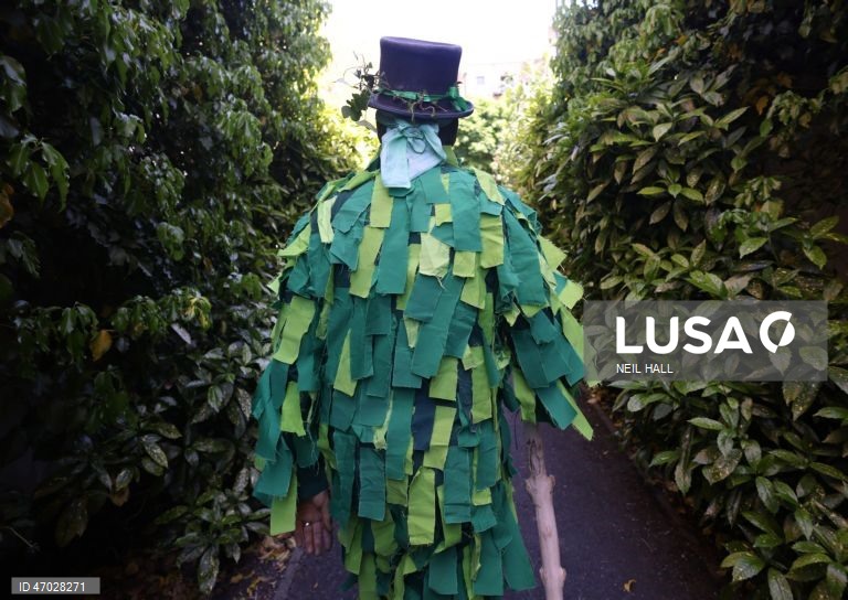O «Jack in the Green» de Deptford celebra o 1 de maio em Londres.