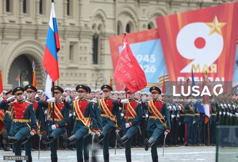 Rússia: Celebrações do Dia da Libertação em Moscovo