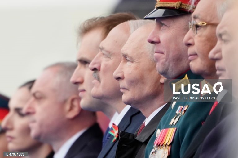 Rússia: Celebrações do Dia da Libertação em Moscovo
