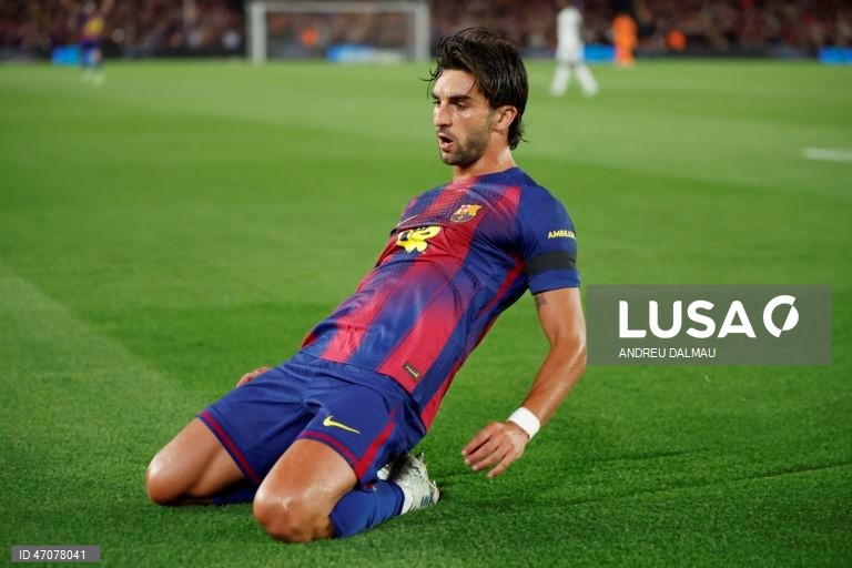 Futebol: Liga espanhola - FC Barcelona vs Real Madrid
