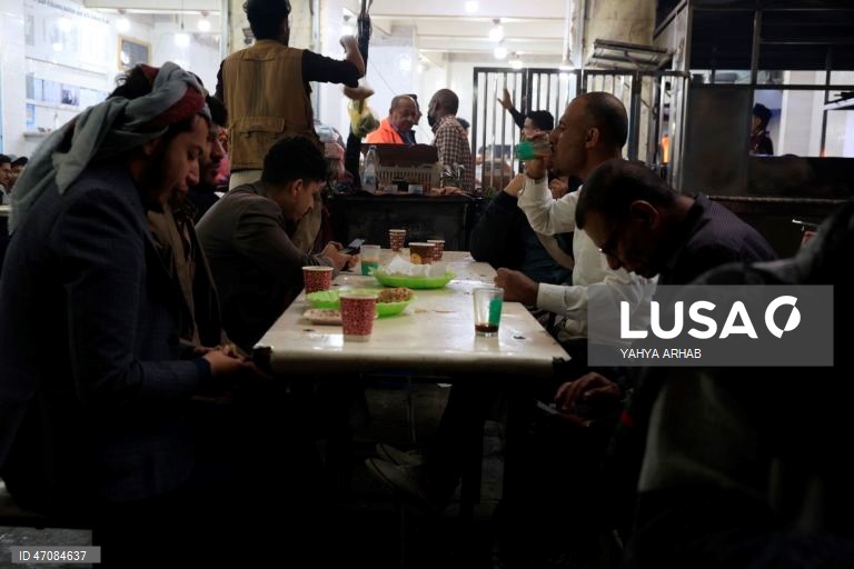 Iémen: Comida de rua em Saná