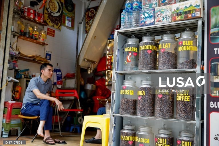Vietname: Comércio de café em Hanoi
