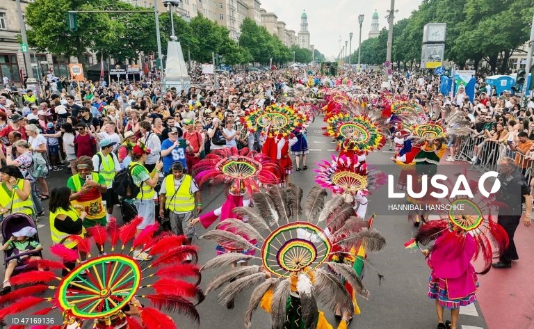 Alemanha: Carnaval das Culturas em Belim