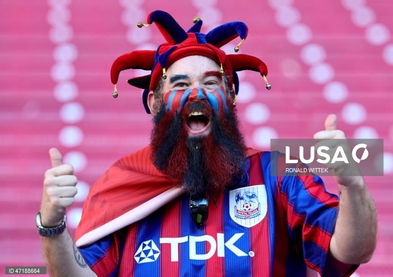 O Crystal Palace conquistou hoje a quinta edição da Liga Conferência em futebol, ao vencer na final o Rayo Vallecano, por 1-0, em Leipzig, na Alemanha, com um golo do avançado francês Jean-Philippe Mateta, aos 51 minutos.
