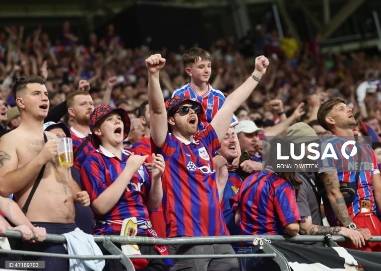 O Crystal Palace conquistou hoje a quinta edição da Liga Conferência em futebol, ao vencer na final o Rayo Vallecano, por 1-0, em Leipzig, na Alemanha, com um golo do avançado francês Jean-Philippe Mateta, aos 51 minutos.