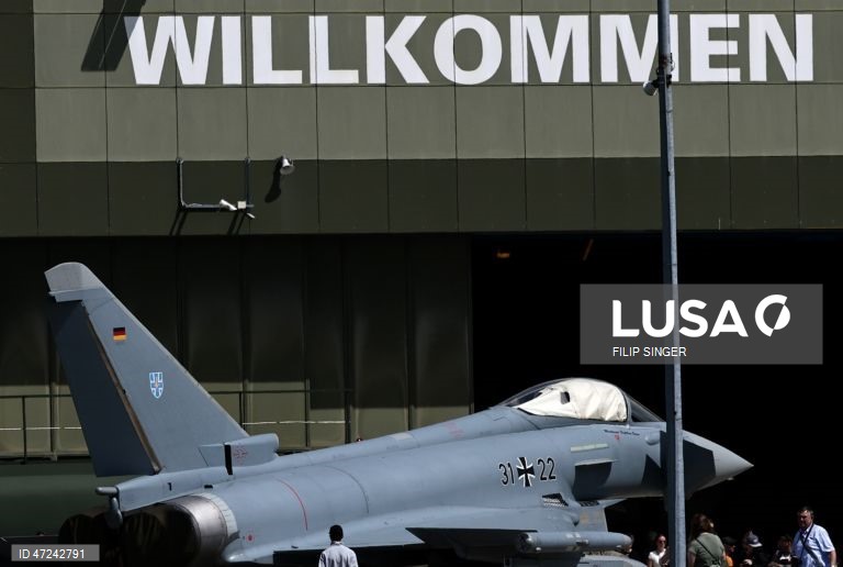 Alemanha: Dia das Forças Armadas Alemãs na Base Aérea de Laage