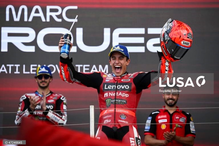 O piloto espanhol Marc Márquez (Ducati) venceu hoje o Grande Prémio da Hungria de MotoGP, oitava ronda da temporada, e aproveitou as desistências dos dois primeiros do campeonato para reentrar a luta pelo título mundial.