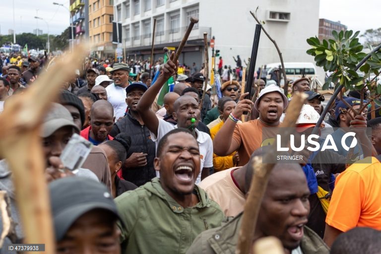 Manifestação anti-imigração em Durban