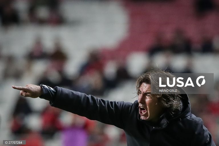 O Benfica venceu o Sporting de Braga por 2-1 e apurou-se para os quartos de final da Taça de Portugal em futebol, num encontro em que esteve a perder, disputado no estádio da Luz, em Lisboa.