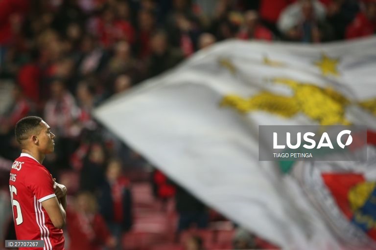 O Benfica venceu o Sporting de Braga por 2-1 e apurou-se para os quartos de final da Taça de Portugal em futebol, num encontro em que esteve a perder, disputado no estádio da Luz, em Lisboa.