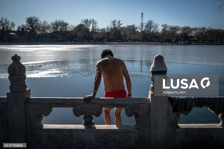 Banho de inverno em Pequim