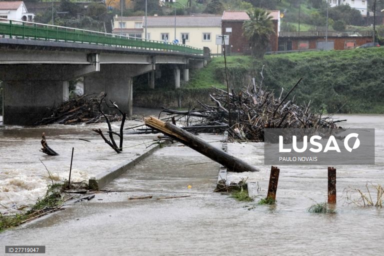 Mau tempo em Portugal.