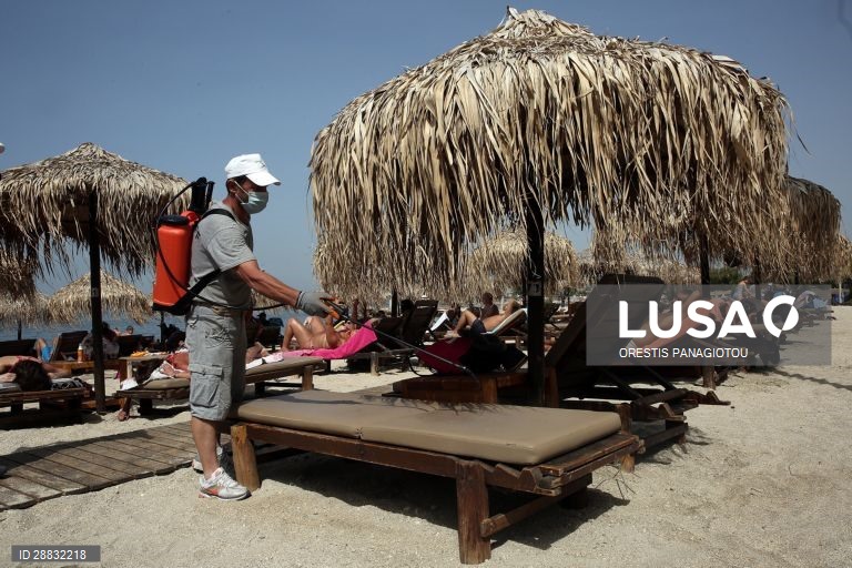 Covid-19: reabertura das praias na Grécia