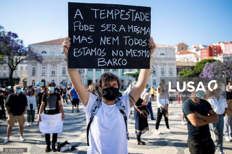 Manifestação nacional "Parados, Nunca Calados"