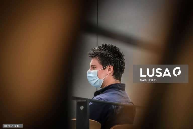 Início do julgamento do processo Football Leaks