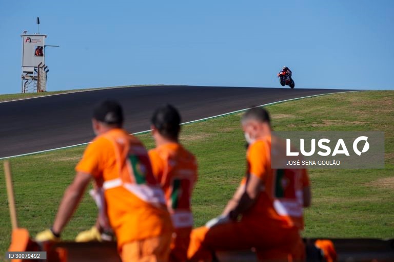 Portuguese rider Miguel Oliveira of KTM Tech 3 Team in action during the Motorcycling Grand Prix of Portugal at Algarve International race track, south of Portugal, 22 November 2020.JOSE SENA GOULAO/LUSA