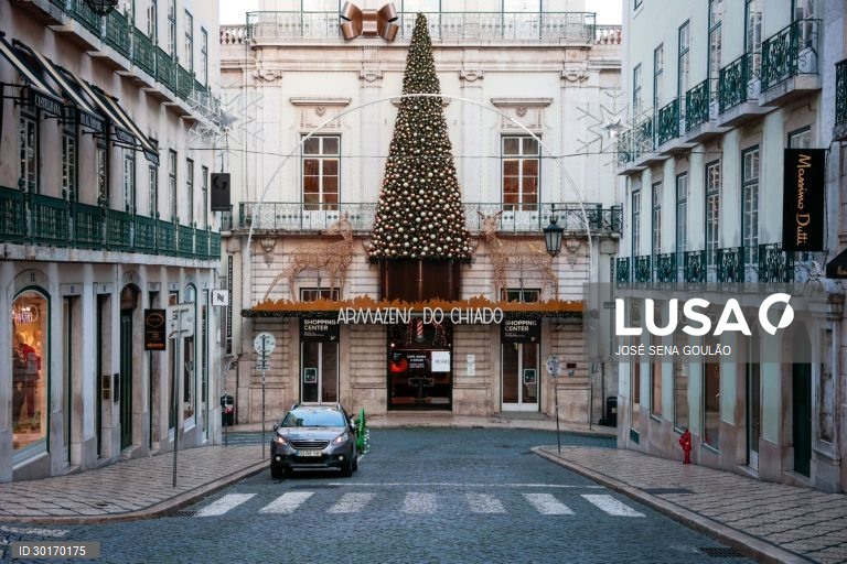 Covid-19: Início do recolher obrigatório em Lisboa