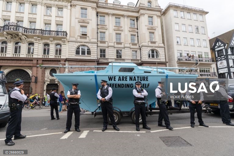 Protesto contra as alterações climáticas em Londres