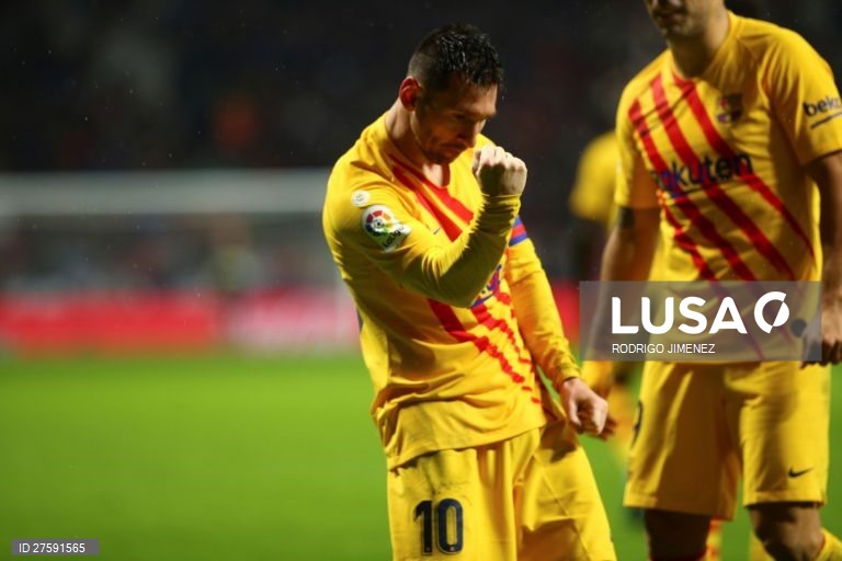 Futebol: Atlético de Madrid vs FC Barcelona em Madrid.