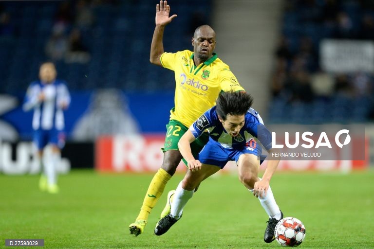 Futebol: FC Porto vs Pacos de Ferreira no Porto.