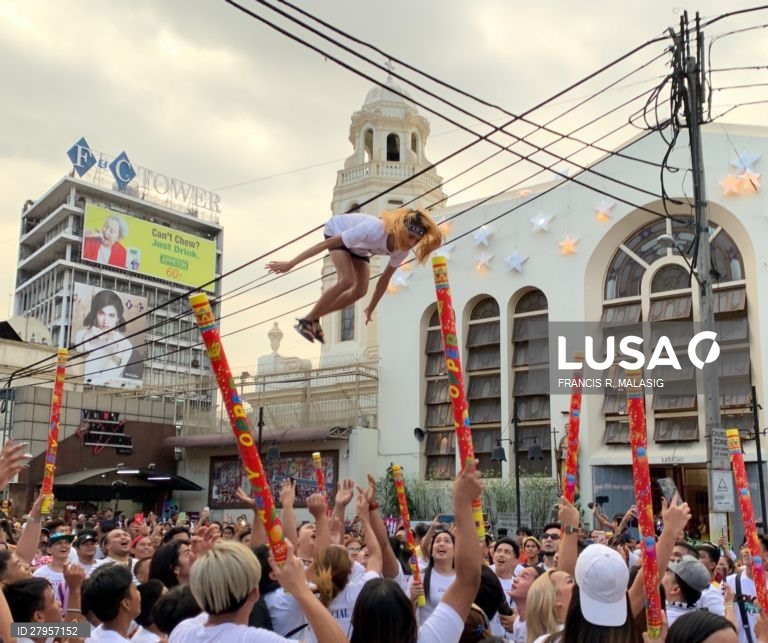 Procissão do Nazareno Negro em Manila