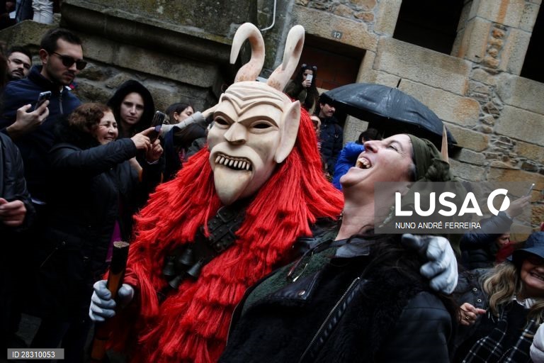 Cortejo dos caretos de Lazarim