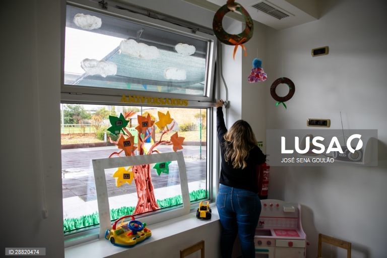 Covid-19: Creches preparam reabertura
