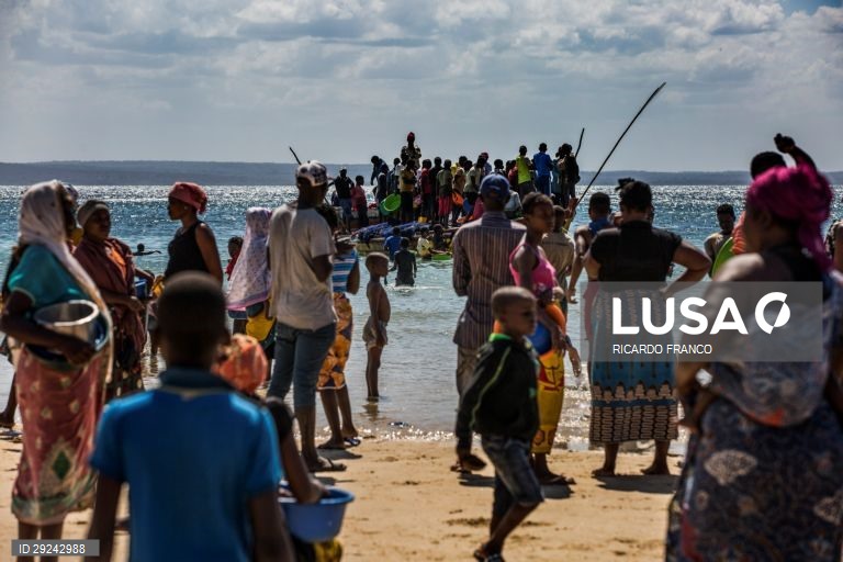 Moçambique/Ataques: há dias em que só há fome para partilhar ao relento