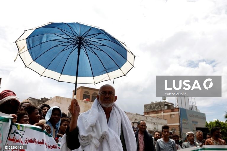 Iémen: Protesto contra a proibição da peregrinação a Meca