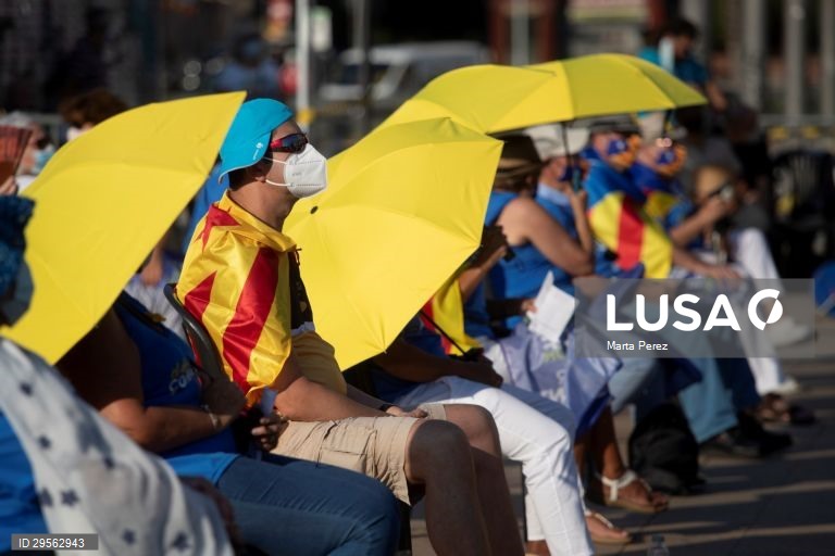 Espanha: Celebrações do Dia da Catalunha