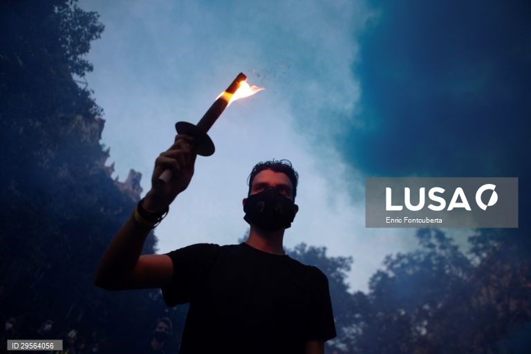 Espanha: Celebrações do Dia da Catalunha