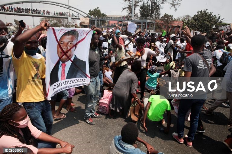 Angola: Marcha Nacional contra o Desemprego
