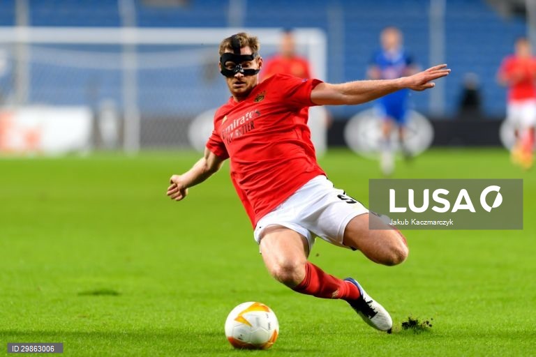 Lech Poznan vs SL Benfica