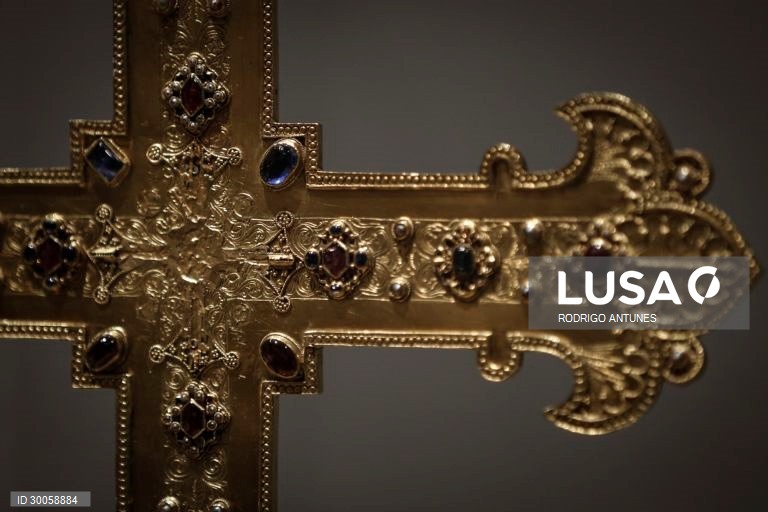 Pormenor de uma das obras de arte patentes na exposição "Guerreiros e Mártires. O Cristianismo e o Islão na Formação de Portugal", no Museu Nacional de Arte Antiga, em Lisboa, 19 de novembro de 2020. A exposição tem estreia no 19 de novembro e vai manter-se até 28 de fevereiro 2021.  RODRIGO ANTUNES/LUSA