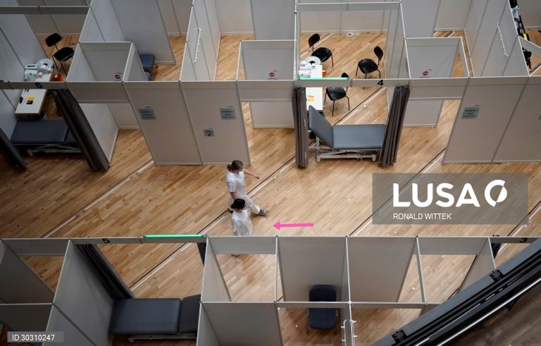 Covid-19: Início da vacinação em Estugarda