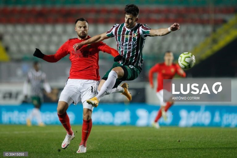 Futebol: Benfica vence o Estrela da Amadora, por 4-0, em jogo dos oitavos de final da Taça de Portugal