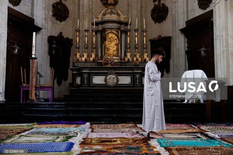 Bélgica: imigrantes sem documentos em greve da fome em Bruxelas