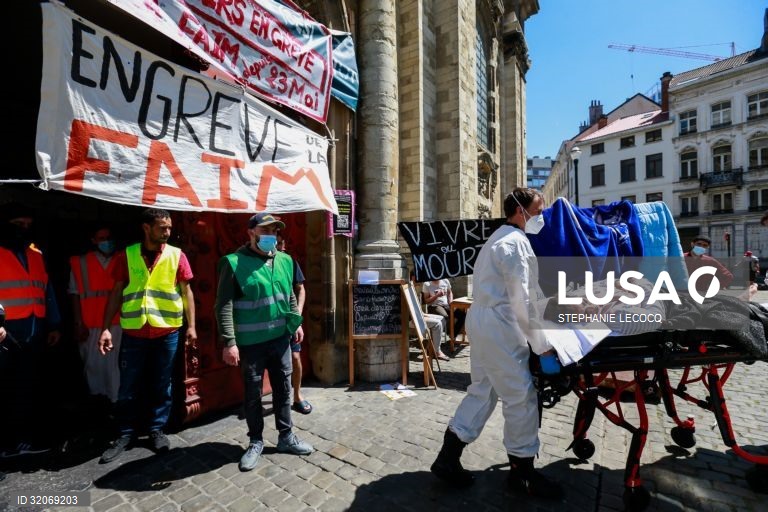Bélgica: imigrantes sem documentos em greve da fome em Bruxelas