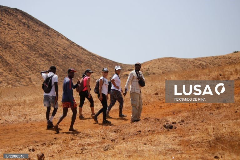 Cabo Verde: Antigo vulcão leva turismo de caminhadas à ilha de Santiago