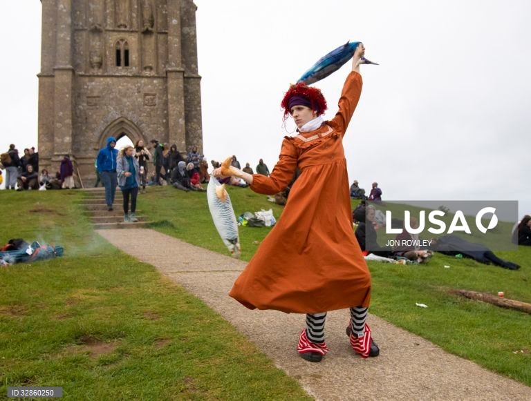 Solstício de verão em Glastonbury