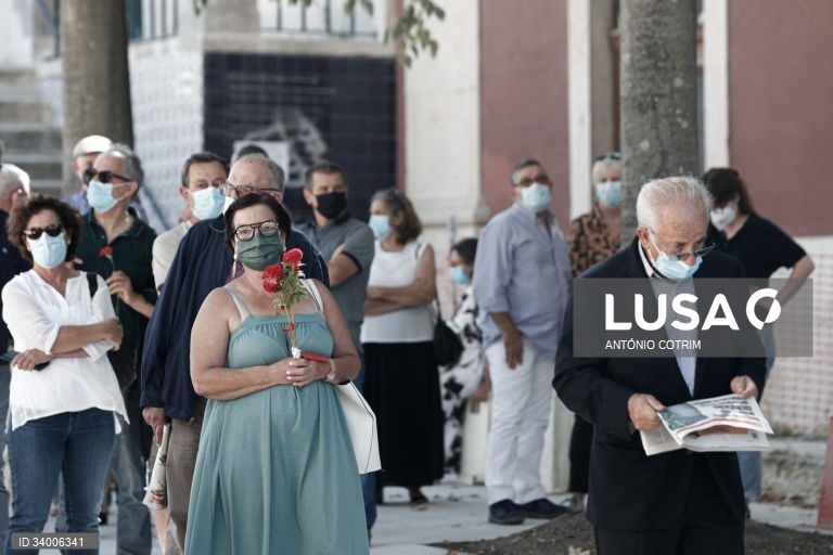 Cerimónias fúnebres de Otelo Saraiva de Carvalho