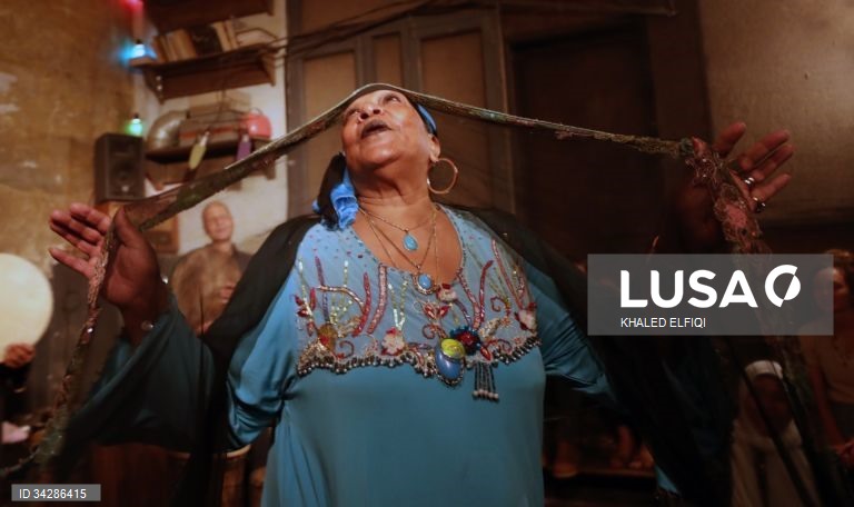 Dança 'Zar' no Egito