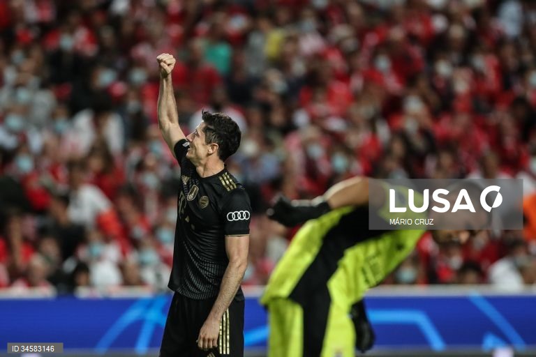 Benfica perde com Bayern Munique por 4-0 em jogo da Liga dos Campeões de futebol