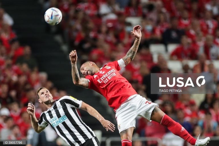 Benfica conquista a 11.ª edição da Eusébio Cup ao vencer o Newcastle 3-2