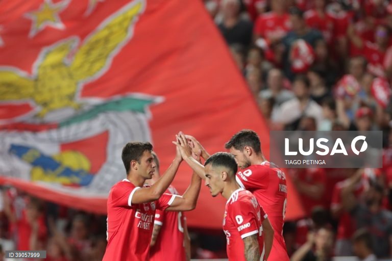 Benfica conquista a 11.ª edição da Eusébio Cup ao vencer o Newcastle 3-2