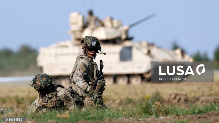 Roménia: Exercícios militares da 101ª Divisão Americana 
