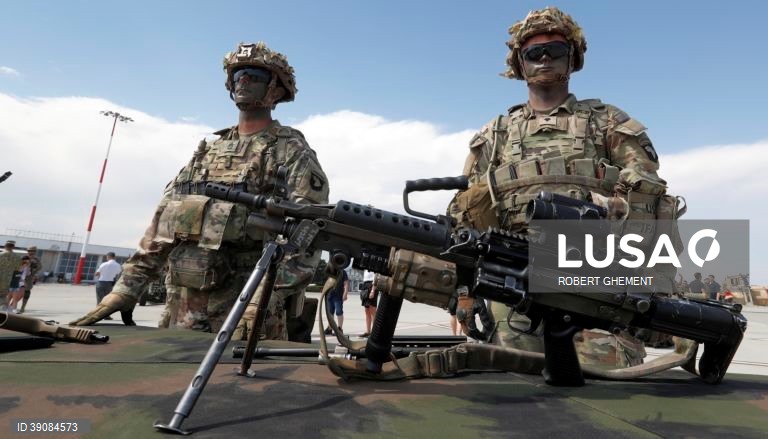 Roménia: Exercícios militares da 101ª Divisão Americana 