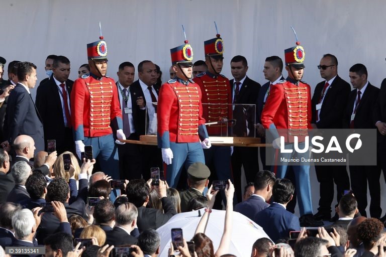 Colômbia: Tomada de posse do Presidente Gustavo Petro