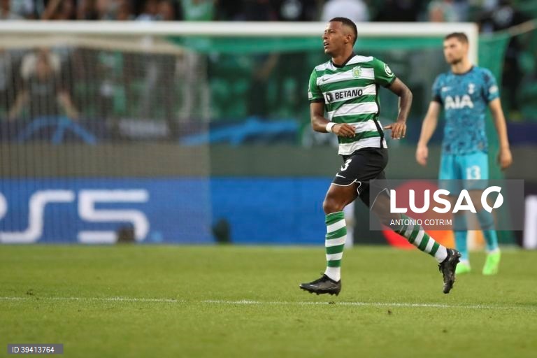 Sporting vence Tottenham, por 2-0, em jogo da Liga dos Campeões de futebol